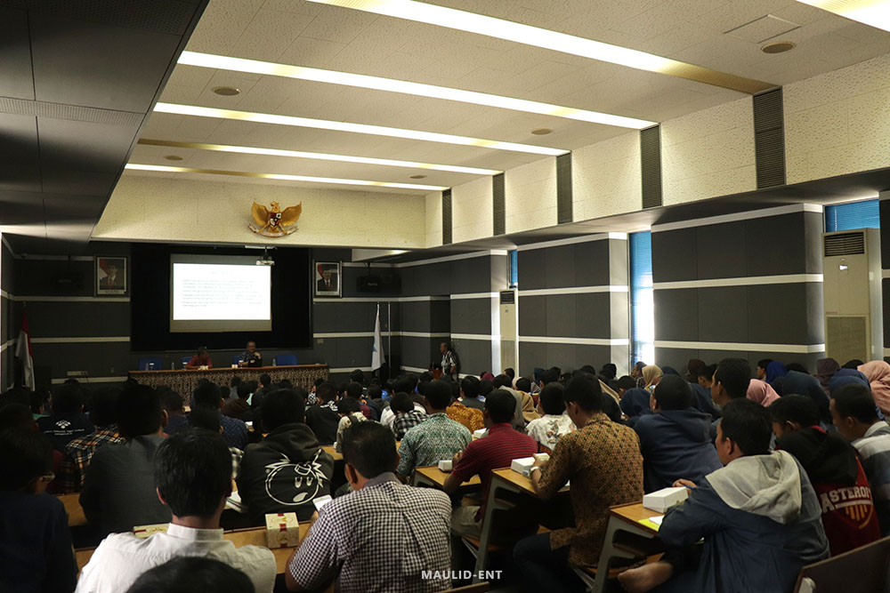 PENS Gelar Kuliah Tamu The Future Of Smart Grid Guna Tingkatkan Wawasan Mahasiswa PENS Gelar Kuliah Tamu The Future Of Smart Grid Guna Tingkatkan Wawasan Mahasiswa