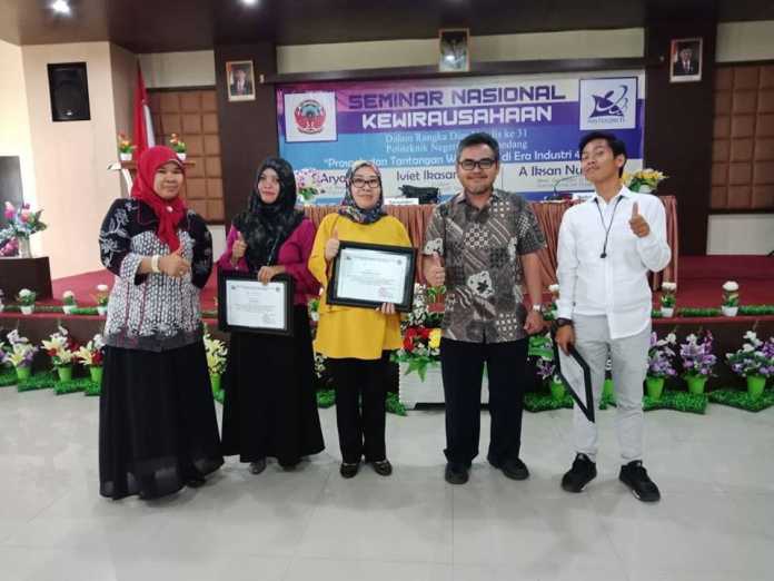 PNUP Gelar Seminar Nasional Kewirausahaan, Dihadiri 600 Mahasiswa PNUP Gelar Seminar Nasional Kewirausahaan, Dihadiri 600 Mahasiswa