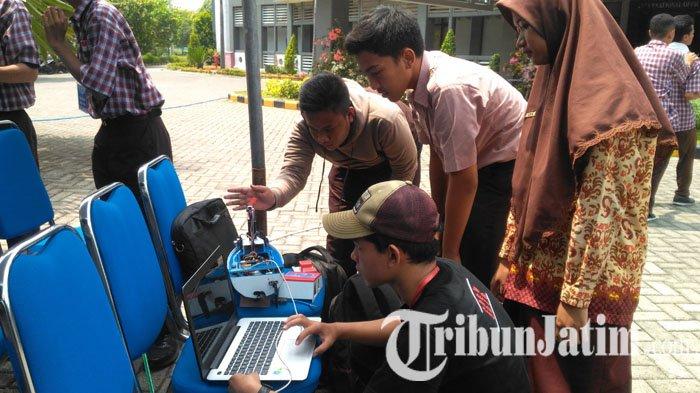 PPNS Gelar Automation Week 2018 Ajak Puluhan Pelajar SMP SMA Se-Jawa-Bali Rakit Kapal