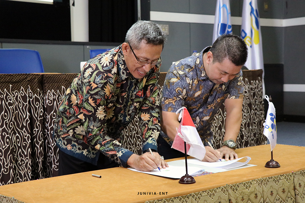 Gelar Kuliah Tamu, PENS dan PT. Kawan Lama Resmi Jalin Kerjasama Gelar Kuliah Tamu, PENS dan PT. Kawan Lama Resmi Jalin Kerjasama