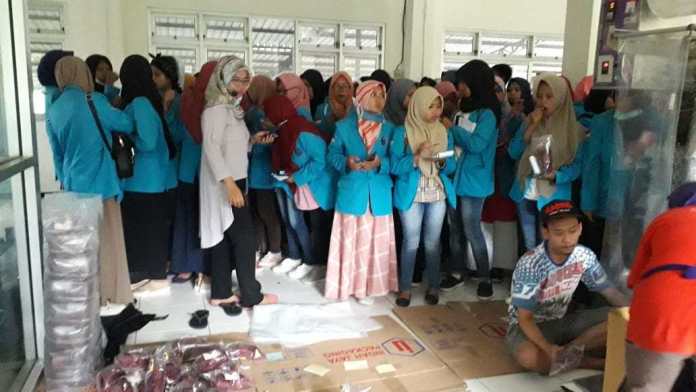 Garap Tugas Praktikum, Politeknik Negeri Jember ke Repoeblik Telo Garap Tugas Praktikum, Politeknik Negeri Jember ke Repoeblik Telo