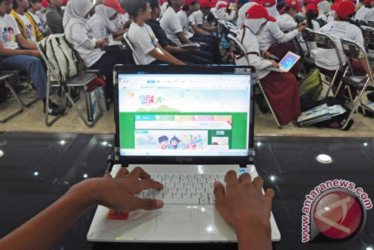Politeknik Negeri Ujung Pandang Ajak Masyarakat Gunakan Internet Aman dan Sehat Politeknik Negeri Ujung Pandang Ajak Masyarakat Gunakan Internet Aman dan Sehat